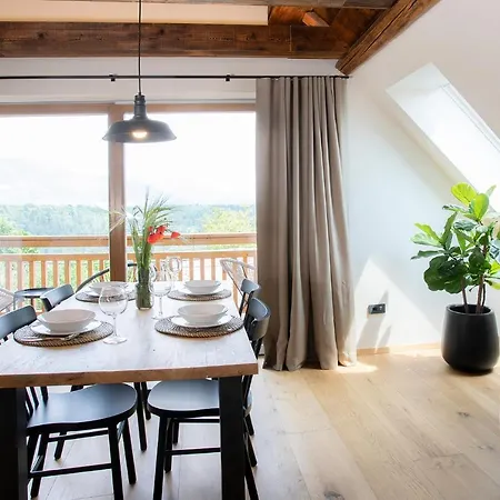 House Troha - & فندق مبيت وإفطار 4*