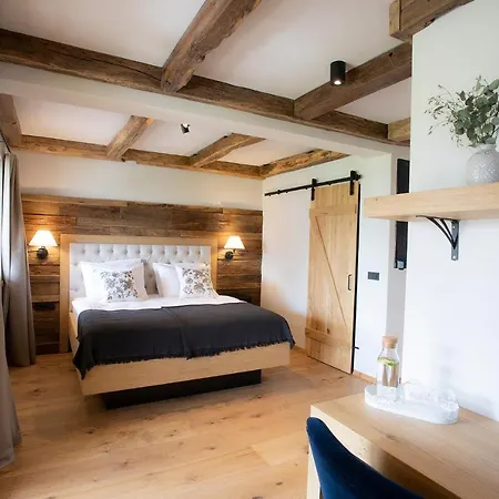 House Troha - & 블레드