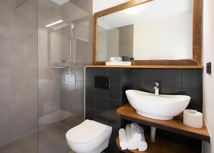 Bed & Breakfast House Troha - &