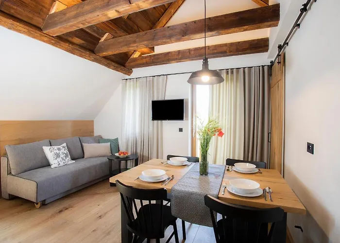 House Troha - & Bed & Breakfast